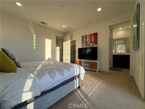 179 Cadence , Irvine, CA