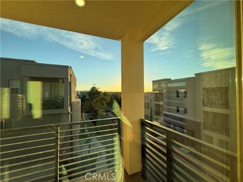 179 Cadence , Irvine, CA
