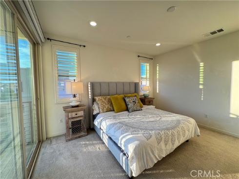 179 Cadence , Irvine, CA