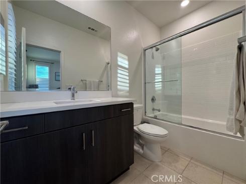 179 Cadence , Irvine, CA
