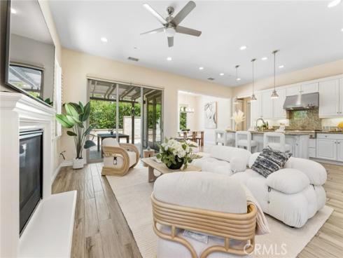 51 Stanza , Irvine, CA