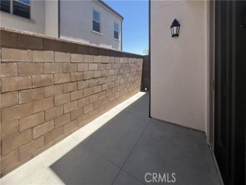 110  Sunnyside  , Irvine, CA