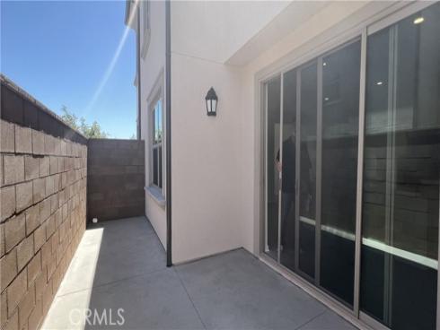110  Sunnyside  , Irvine, CA