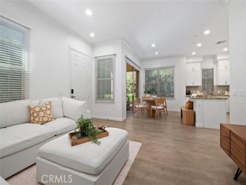 102  Capricorn  , Irvine, CA
