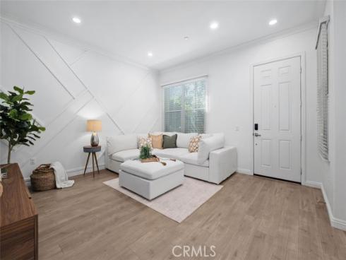 102  Capricorn  , Irvine, CA