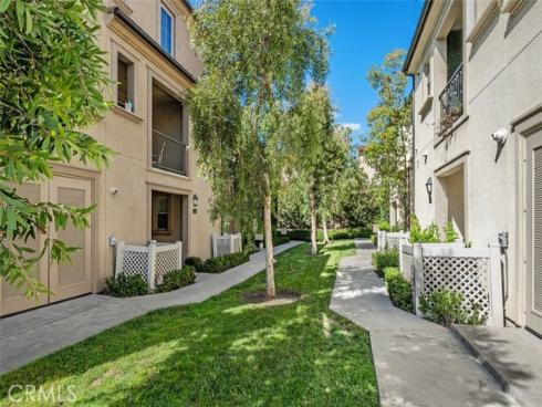 102  Capricorn  , Irvine, CA