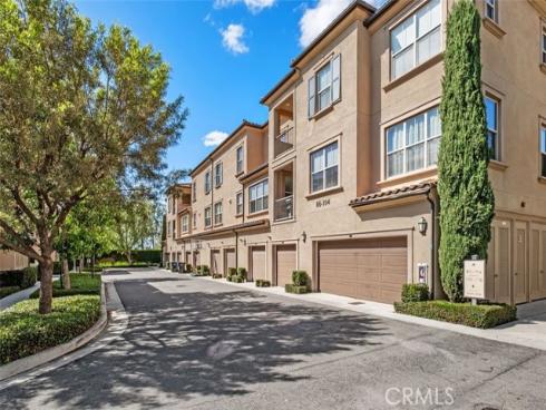 102  Capricorn  , Irvine, CA