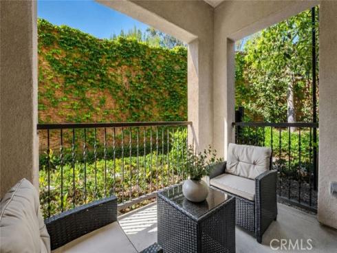 102  Capricorn  , Irvine, CA