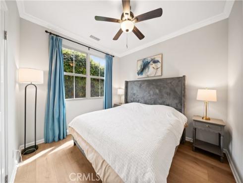 21 Fanpalm , Irvine, CA