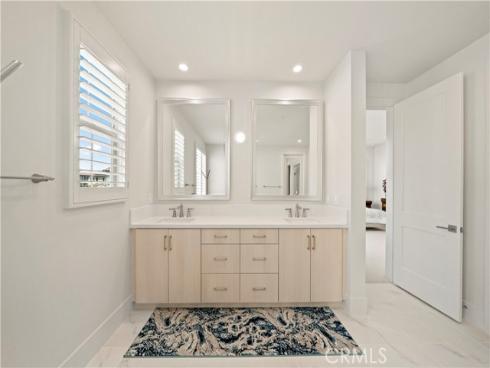 317 Brimwood , Irvine, CA