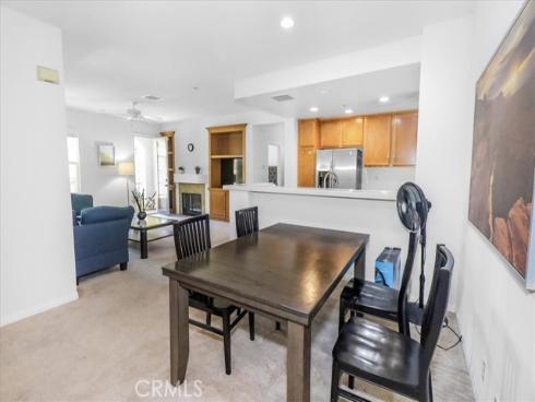 32 Perennial , Irvine, CA