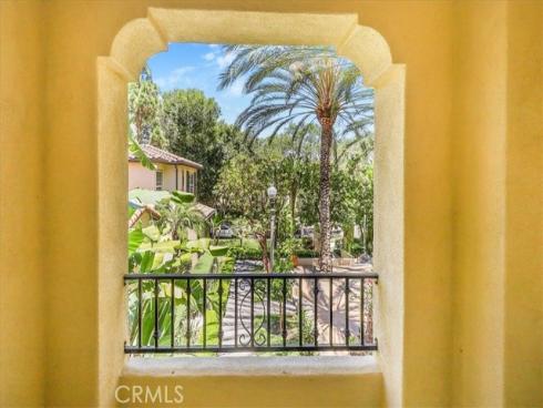 32 Perennial , Irvine, CA