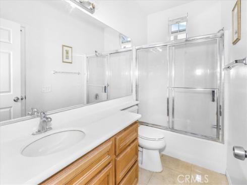 32 Perennial , Irvine, CA
