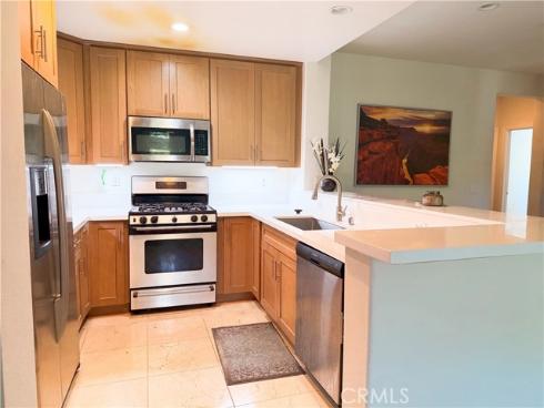 32  Perennial  , Irvine, CA