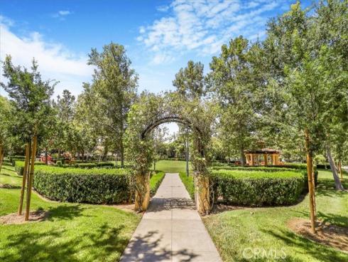 32 Perennial , Irvine, CA