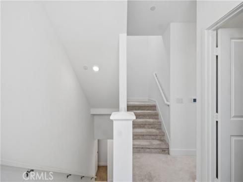 208 Yerba , Irvine, CA
