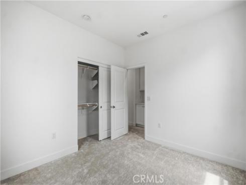 208 Yerba , Irvine, CA