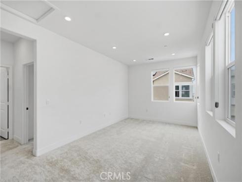 208 Yerba , Irvine, CA