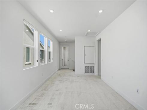 208 Yerba , Irvine, CA