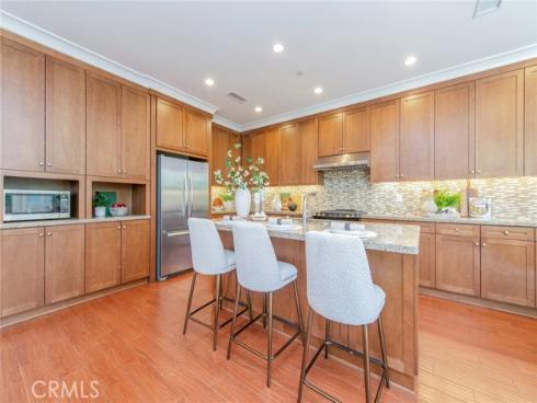 117  Gemstone  , Irvine, CA