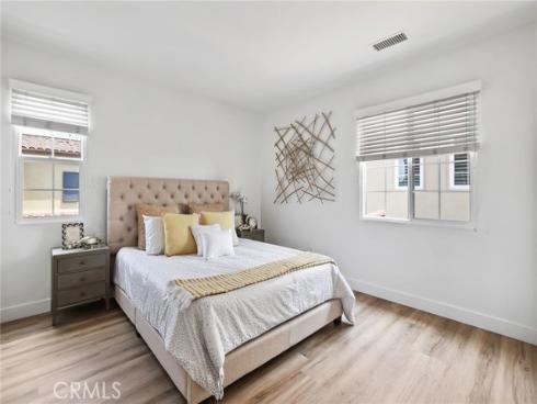 46 Arborside , Irvine, CA
