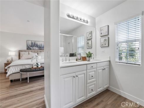 46 Arborside , Irvine, CA