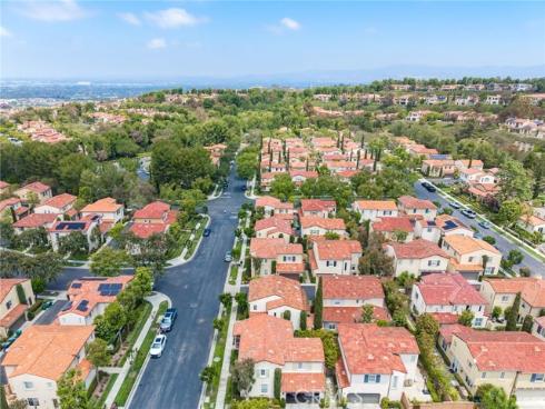 46 Arborside , Irvine, CA