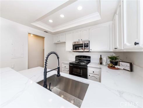 2301 Apricot , Irvine, CA