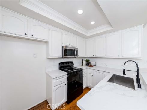 2301 Apricot , Irvine, CA