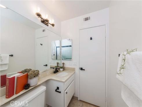 2301 Apricot , Irvine, CA