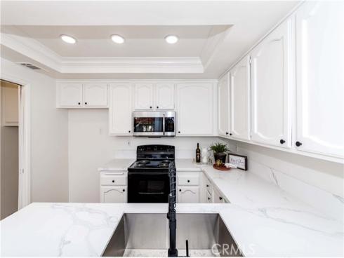 2301 Apricot , Irvine, CA