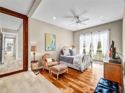 11 Las Brisas 6 , Irvine, CA