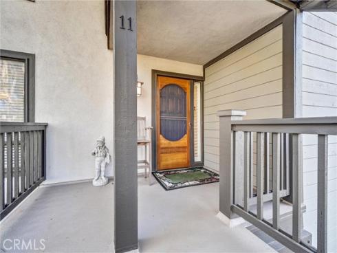 11 Las Brisas 6 , Irvine, CA