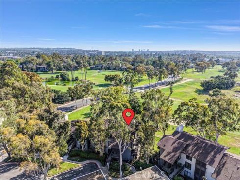 11 Las Brisas 6 , Irvine, CA