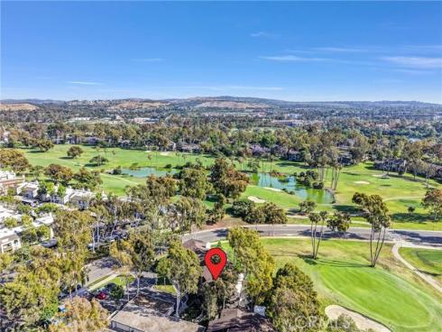 11 Las Brisas 6 , Irvine, CA