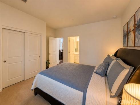 66 Overbrook , Irvine, CA