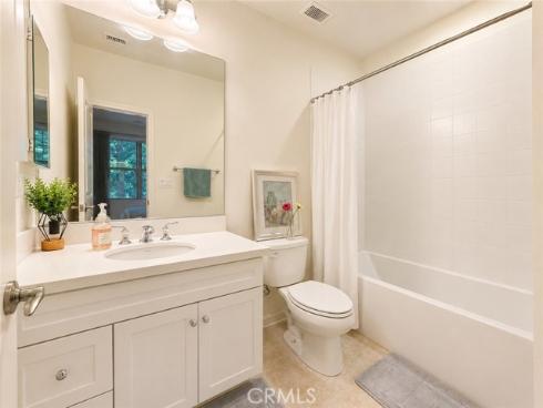 66 Overbrook , Irvine, CA