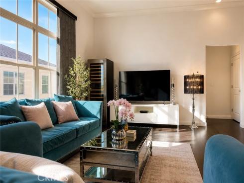 66 Overbrook , Irvine, CA