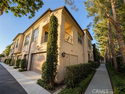 66 Overbrook , Irvine, CA