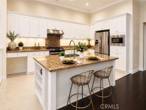66 Overbrook , Irvine, CA