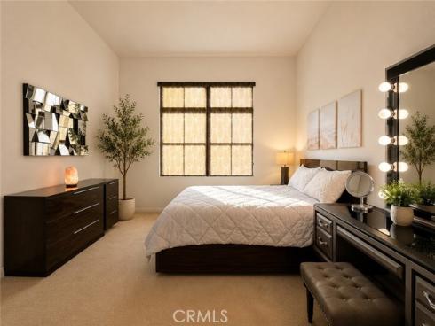 66 Overbrook , Irvine, CA