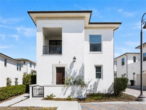 156 Follyhatch , Irvine, CA