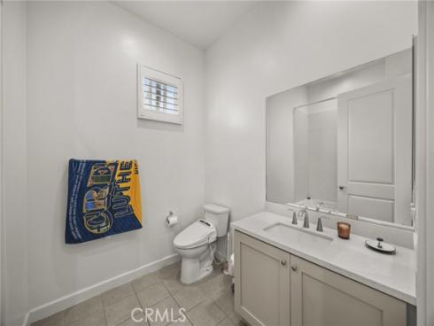 156 Follyhatch , Irvine, CA