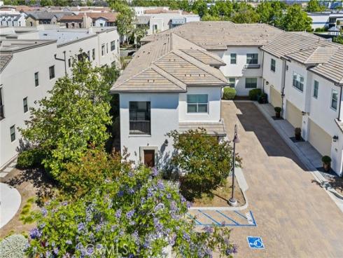 156  Follyhatch  , Irvine, CA