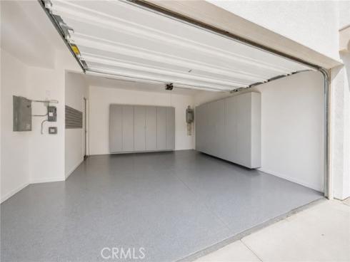 156 Follyhatch , Irvine, CA