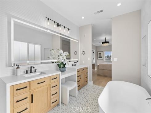 4652 Charnock , Irvine, CA