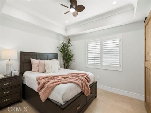 4652 Charnock , Irvine, CA