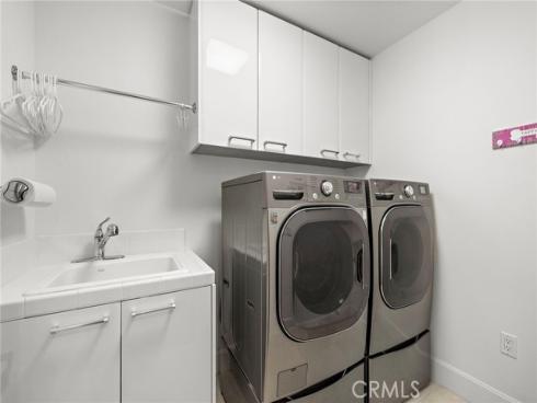 3147 Scholarship , Irvine, CA