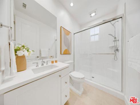 116 Mistletoe , Irvine, CA