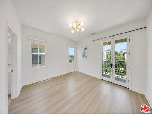 116 Mistletoe , Irvine, CA